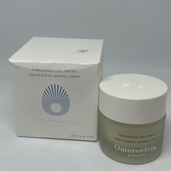Omorovicza Budapest Cushioning Day Cream 1.7 fl oz 50ml - NEW - Picture 2 of 4